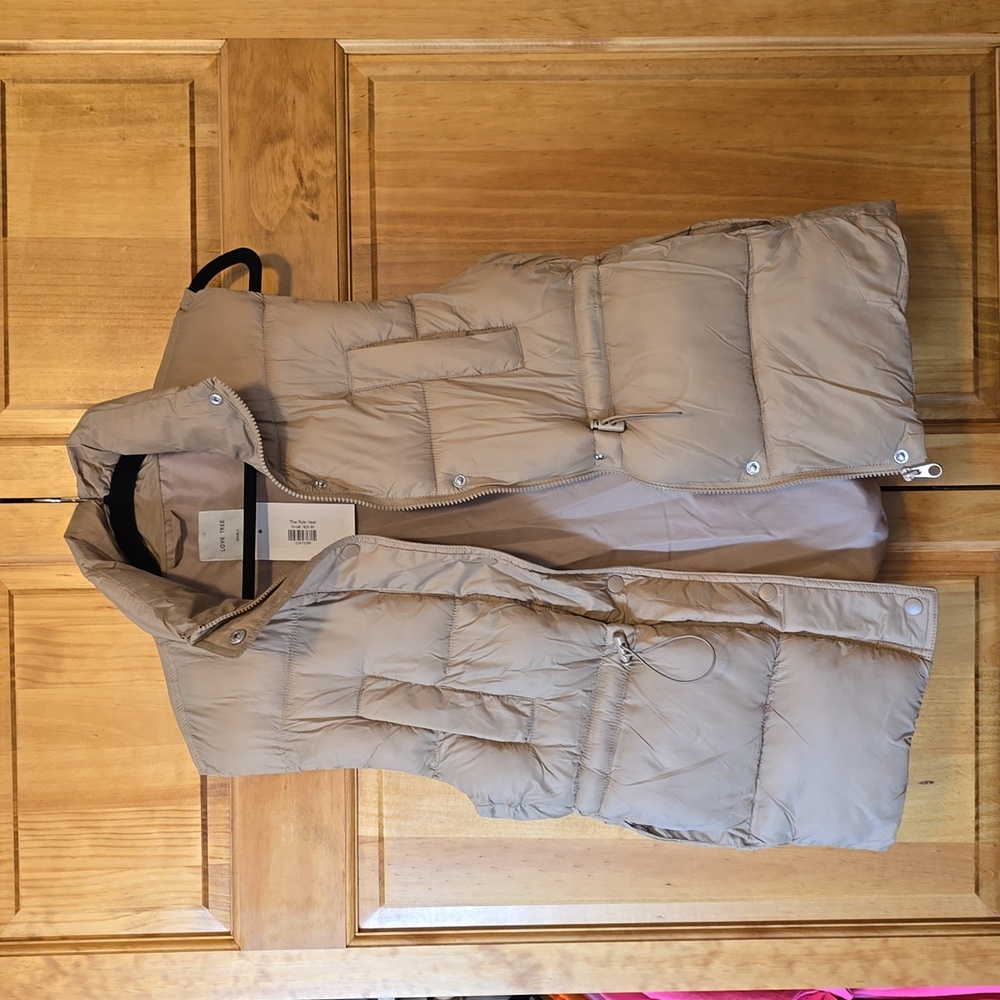 Love Tree Vest - Size Small